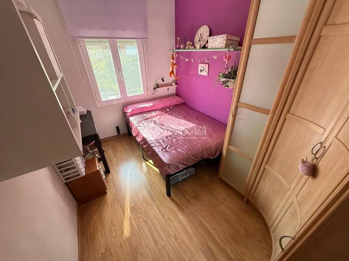 Habitación de Piso en venta en Zaragoza