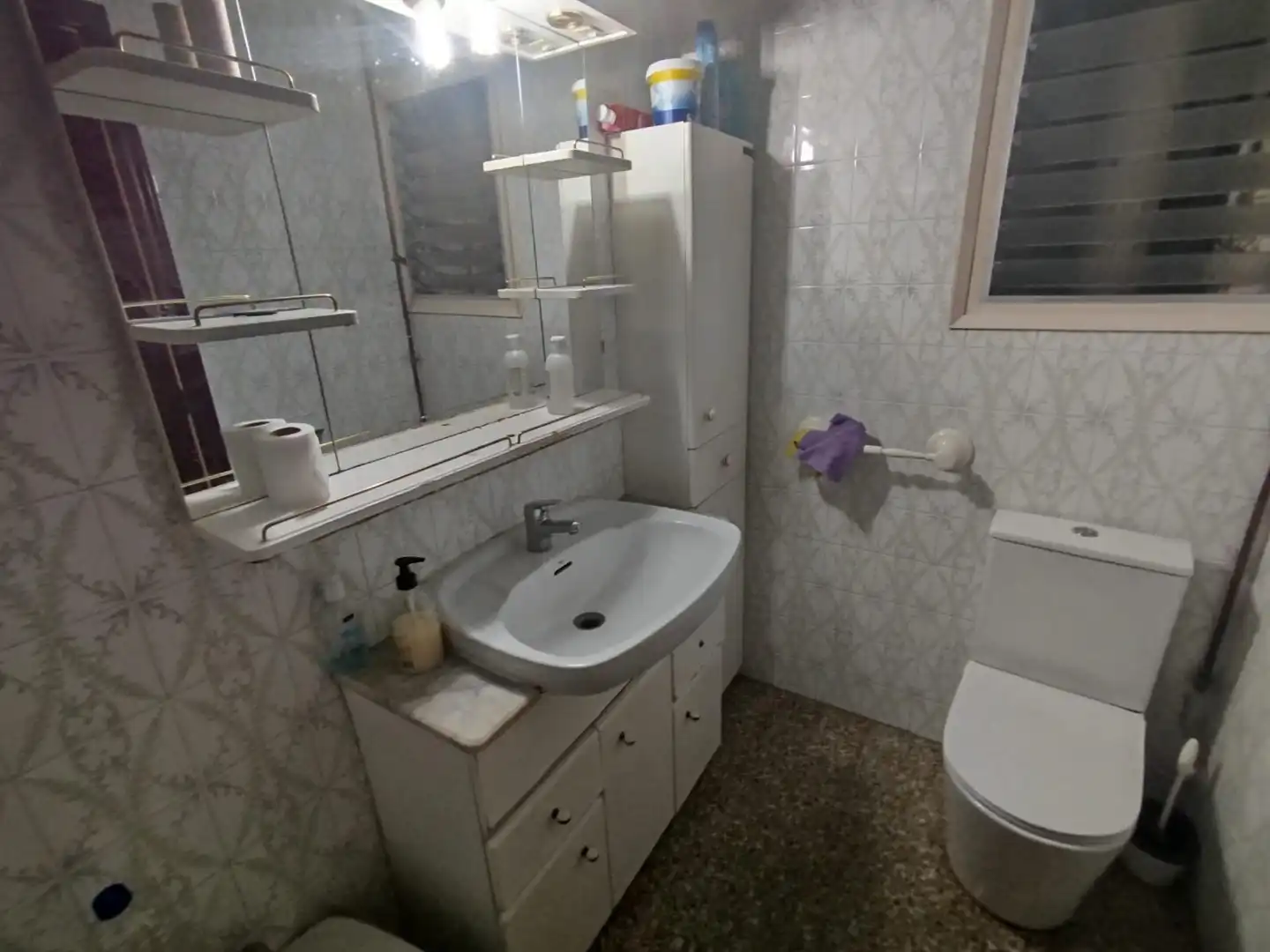 Baño de Piso en venta en Sant Joan de Vilatorrada con Calefacción, Trastero y Balcón