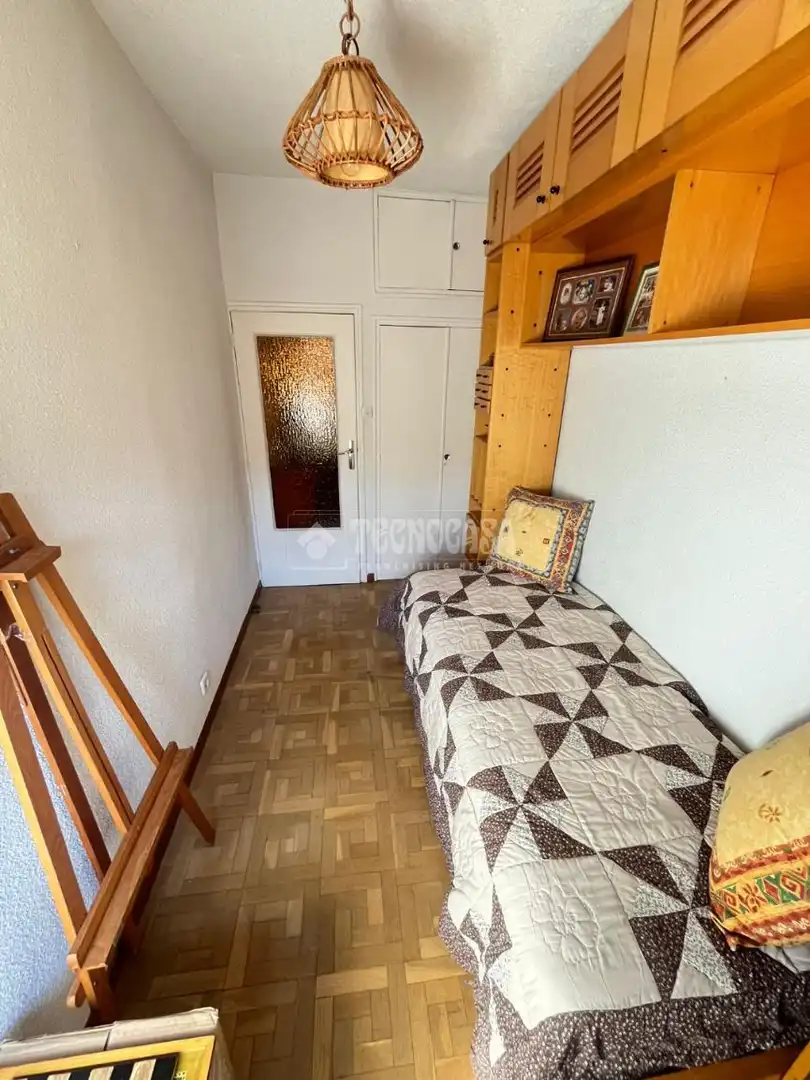 Schlafzimmer von Wohnung zum Verkauf in Madrid mit Heizung und Parkett
