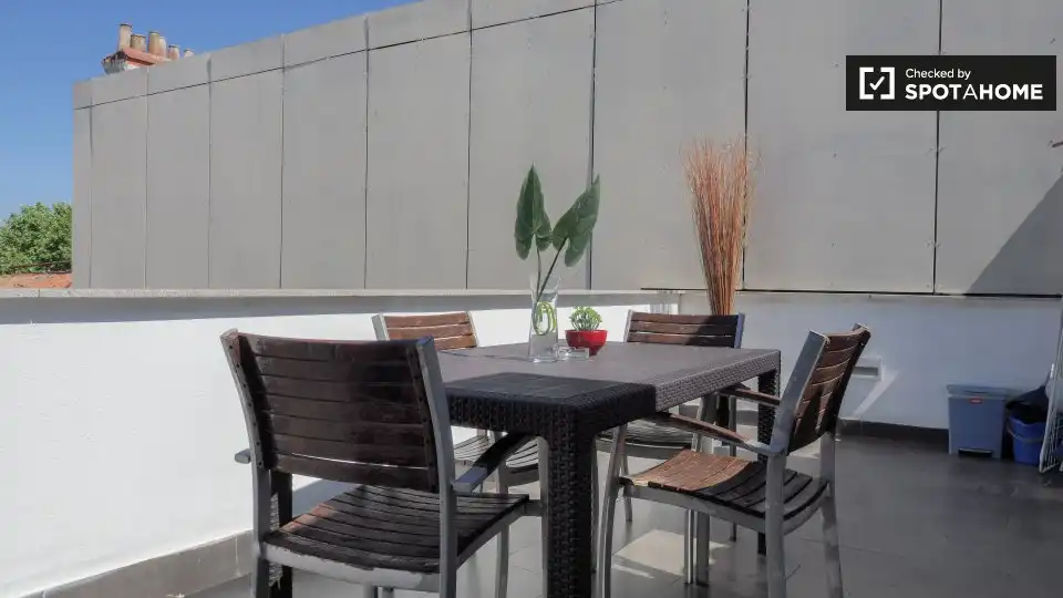 Terrace of Flat for rent in Madrid  with Air Conditioner, Heating and Furnished