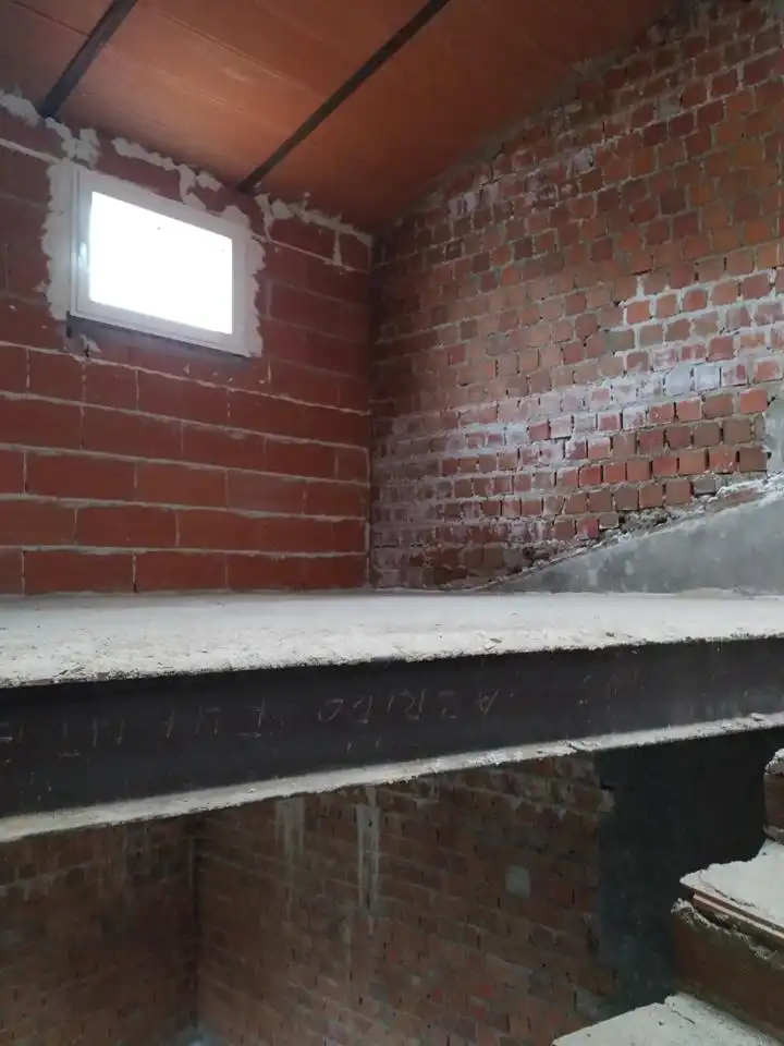 Casa rústica en venda a Argüelles, imagen 2