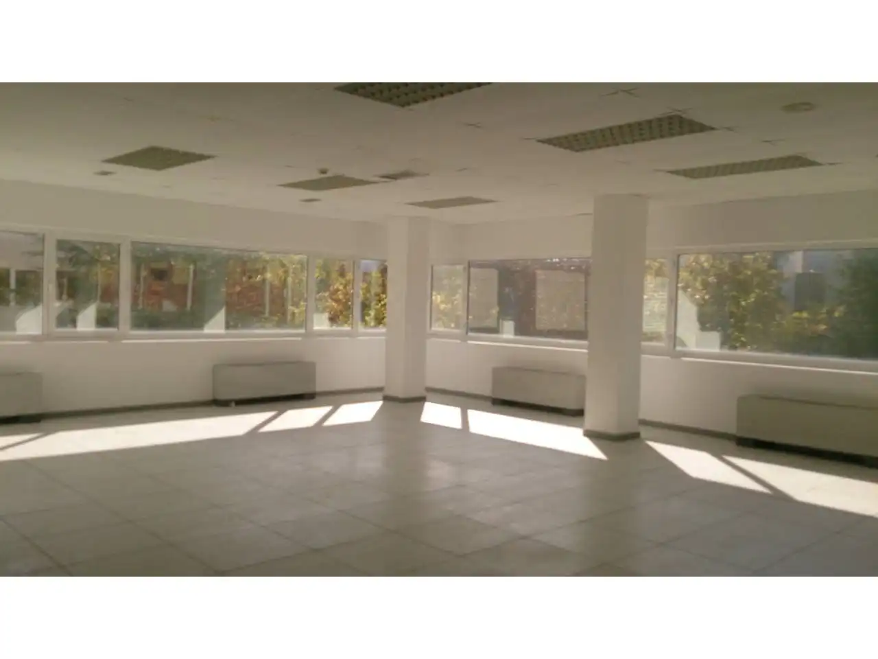 Office for rent in Madrid  with Air Conditioner and Alarm