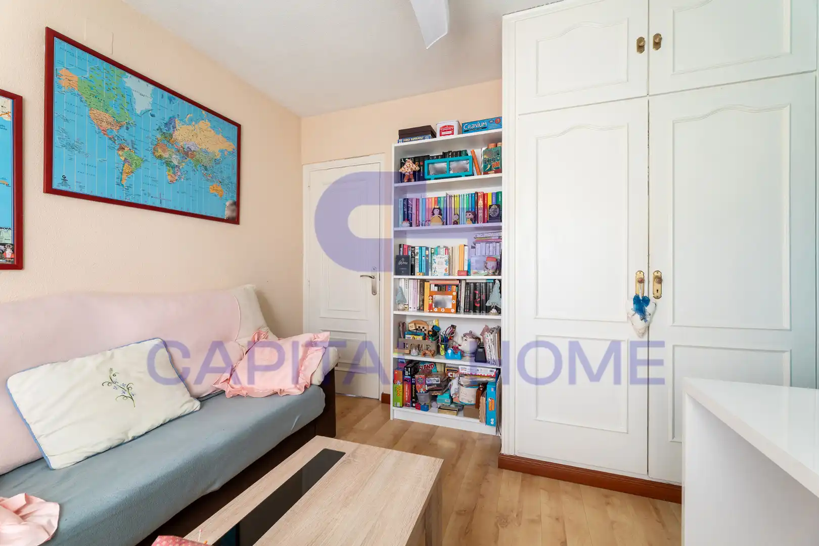Houses for sale in Azuqueca de Henares  with Air Conditioner, Heating and Storage room