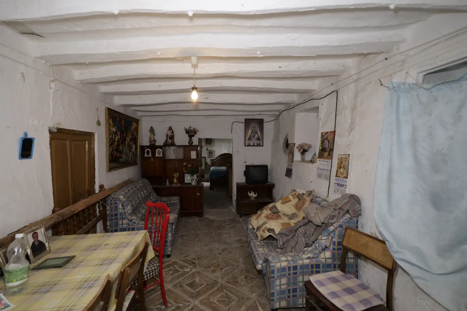 Casa adosada en venta en Turón con Jardín privado
