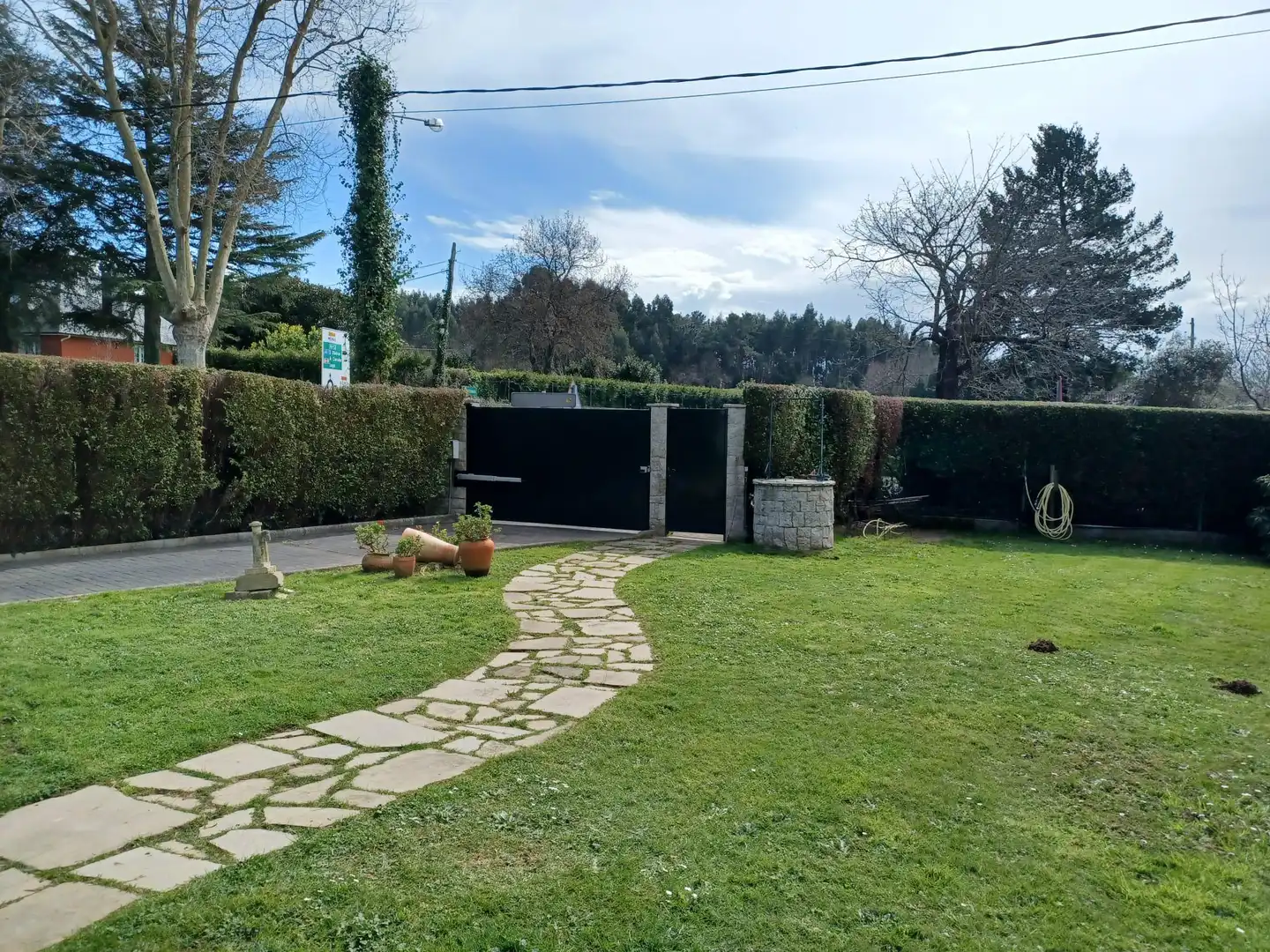 Chalet con jardín en venta en Dorneda, imagen 2
