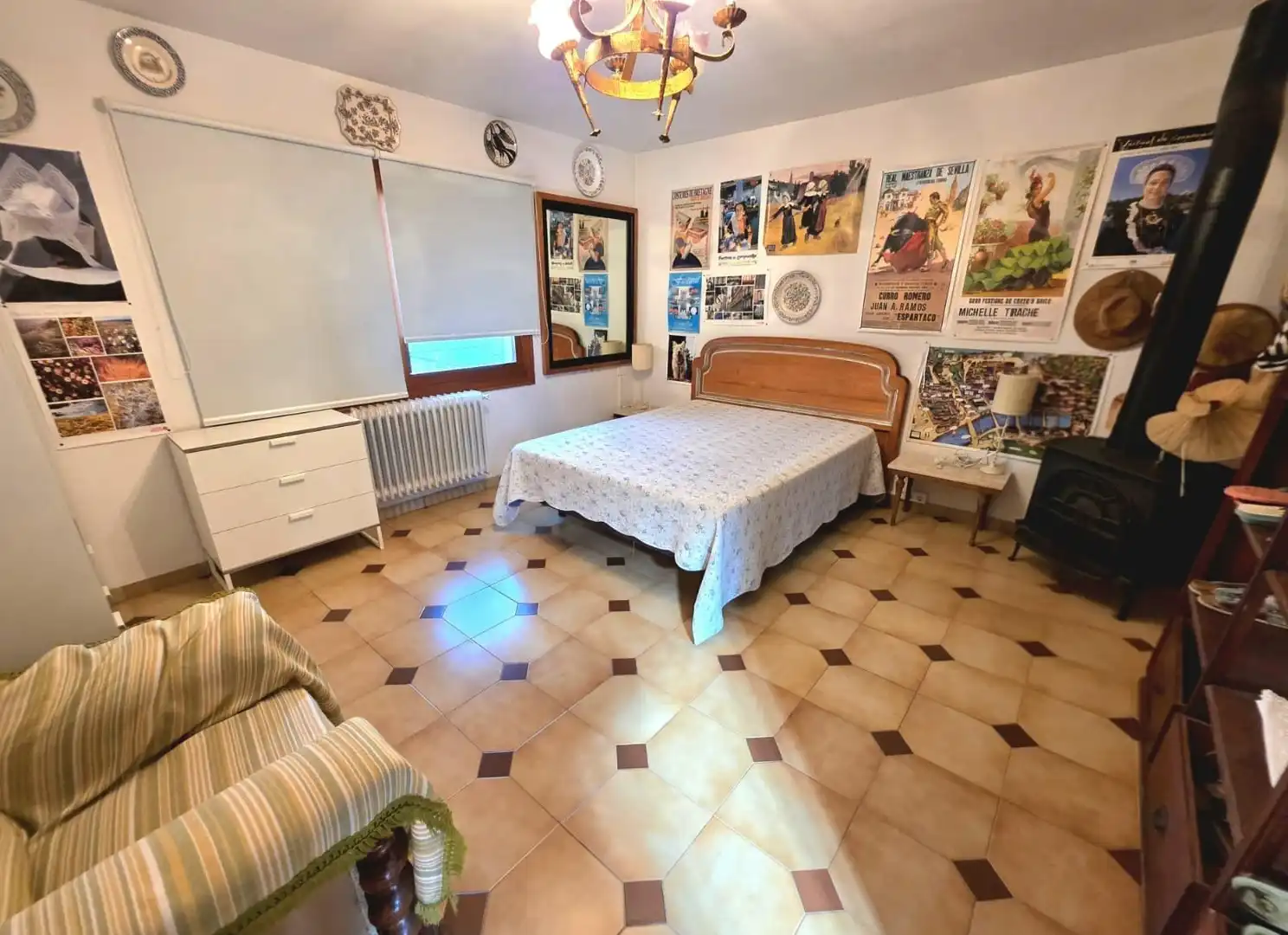 Dormitori de Casa o xalet en venda en Castellón de la Plana / Castelló de la Plana amb Calefacció, Jardí privat i Terrassa