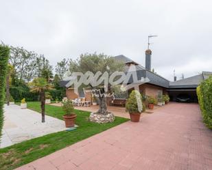 Garden of House or chalet for sale in Las Rozas de Madrid  with Air Conditioner, Terrace and Swimming Pool