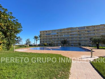 Apartament amb piscina en venda a Las Marinas / Les Marines