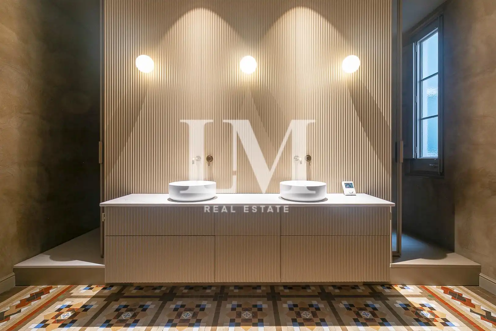 Baño de Apartamento de alquiler en Barcelona con Aire acondicionado, Calefacción y Terraza