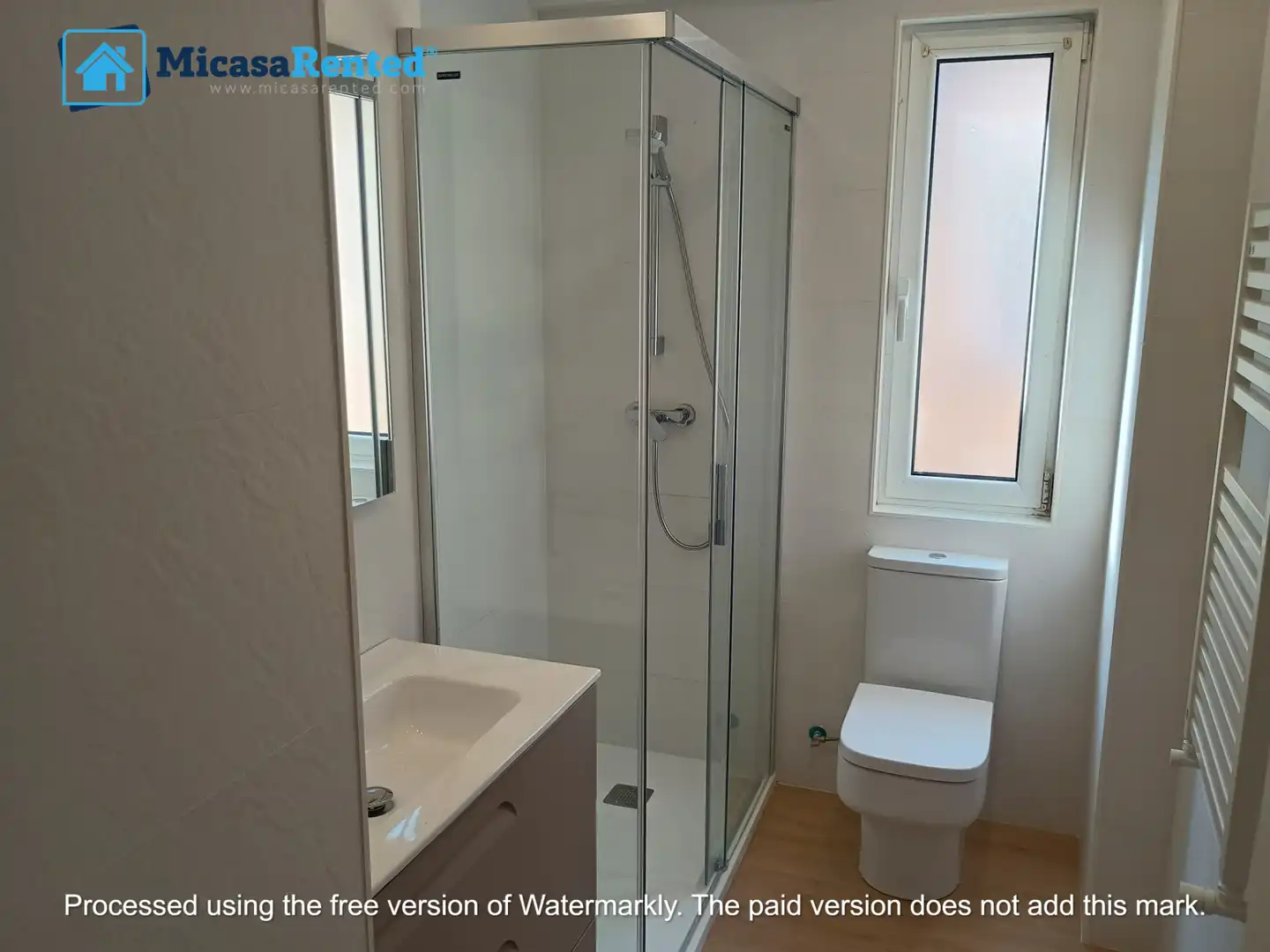 Badezimmer von Wohnung zur Miete in Santander mit Heizung, Möbliert und Ofen