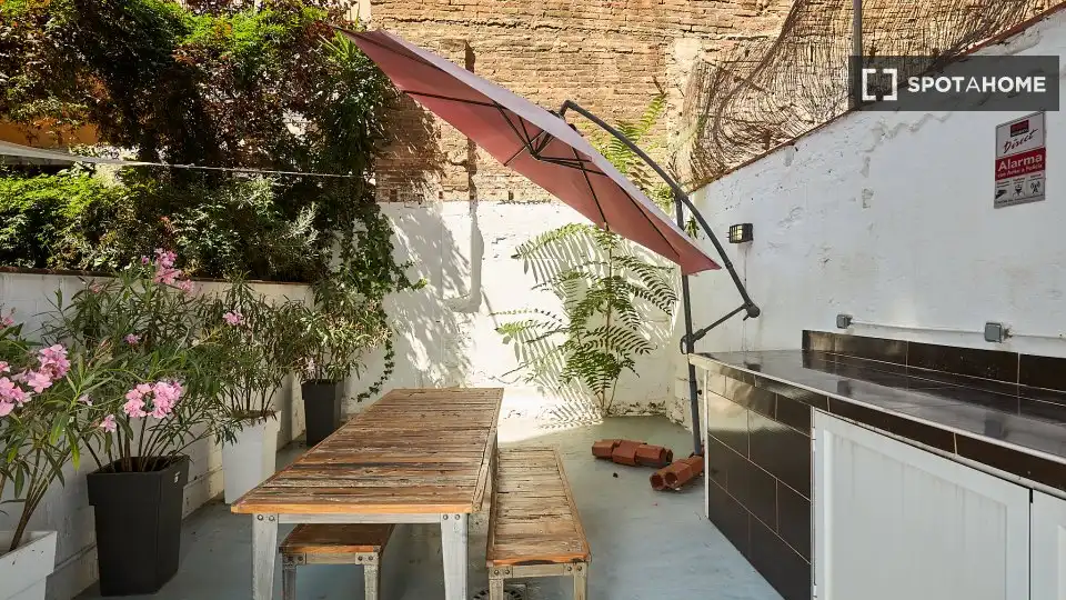Appartamento con terrazza in affitto a Gràcia, imagen 15