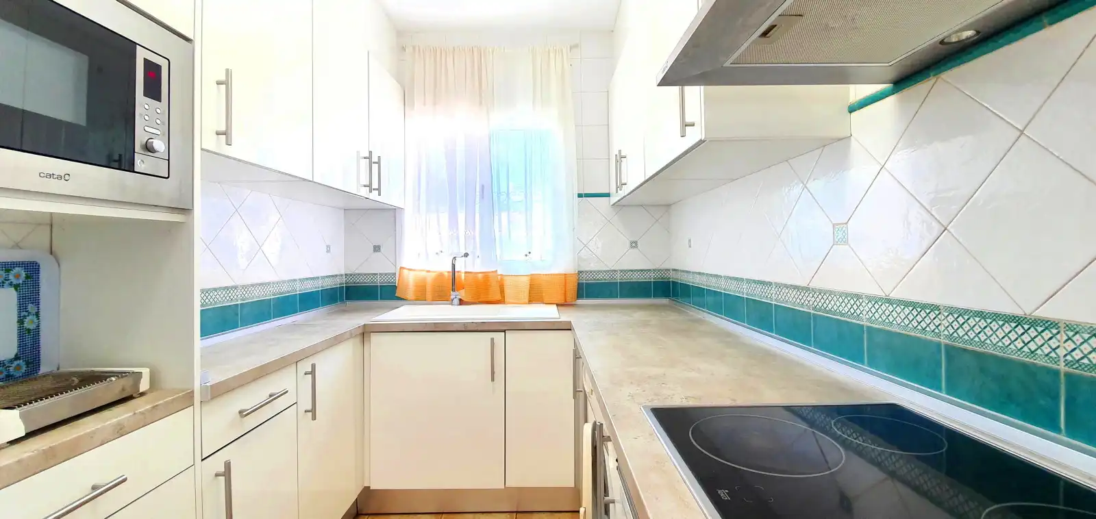 Kitchen of Houses for rent in Dénia  with Air Conditioner, Heating and Private garden