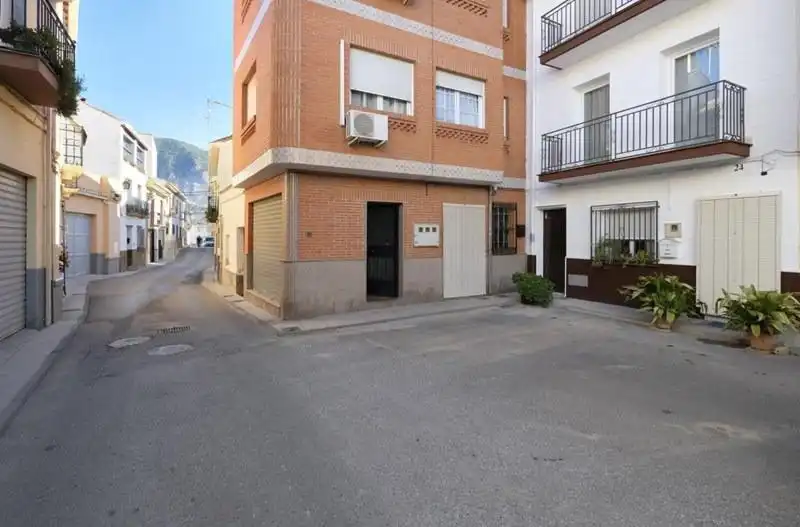 Local commercial à vendre à Calle DR. REJON DELGADO