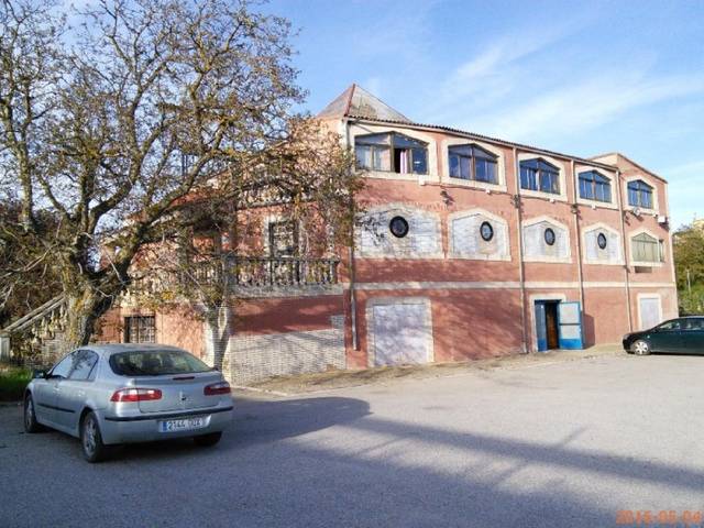 Edificio en Venta en Villalmanzo