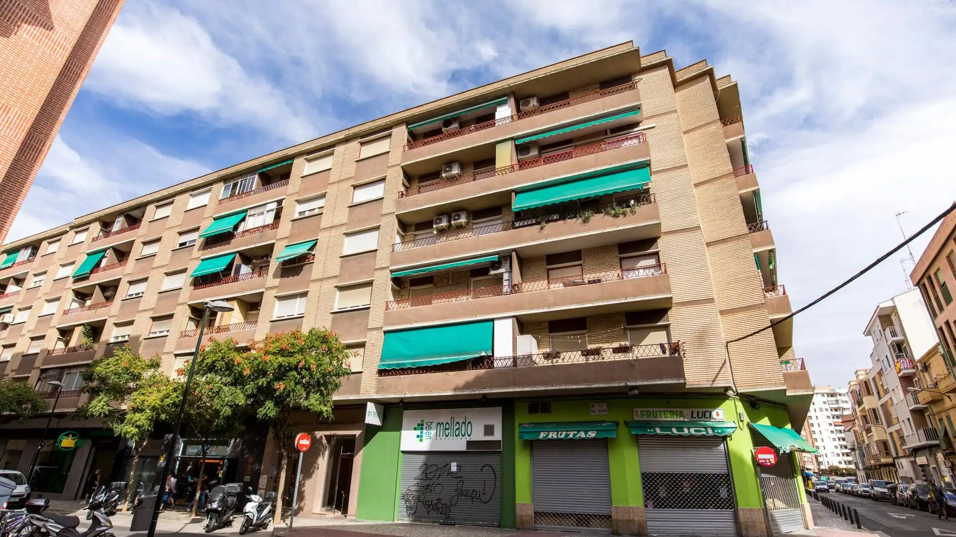 Pis amb terrassa en venda a Calle SARASATE, PABLO