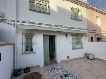 Casa rústica en venda a Marchena