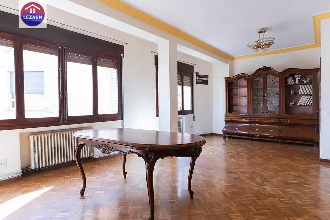 Dining room of Flat for sale in Funes  with Parquet flooring, Terrace and Storage room
