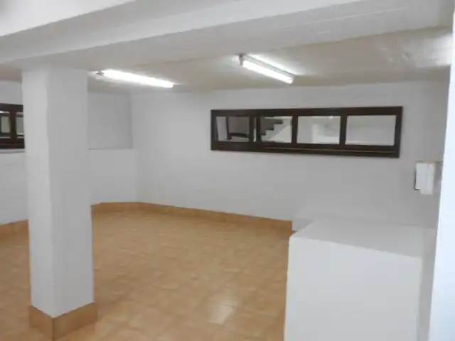 Geschaftsraum zur Miete in Casco Histórico