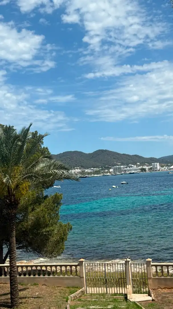 Vista exterior de Apartamento en venta en Sant Antoni de Portmany con Aire acondicionado, Terraza y Amueblado