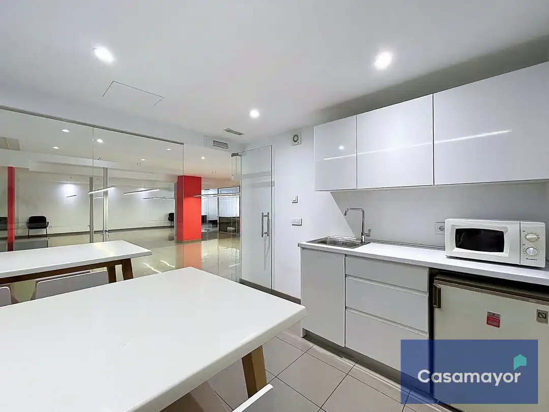 Oficina con ascensor en venta en Avenida Alfonso El Sabio, imagen 21