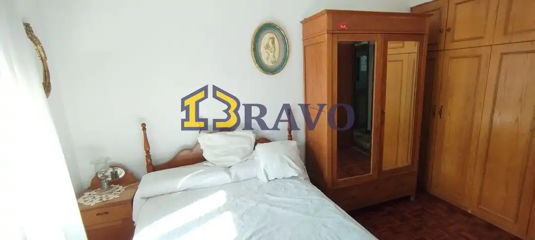 Habitación de Dúplex en venta en Medina de Pomar con Calefacción, Jardín privado y Terraza