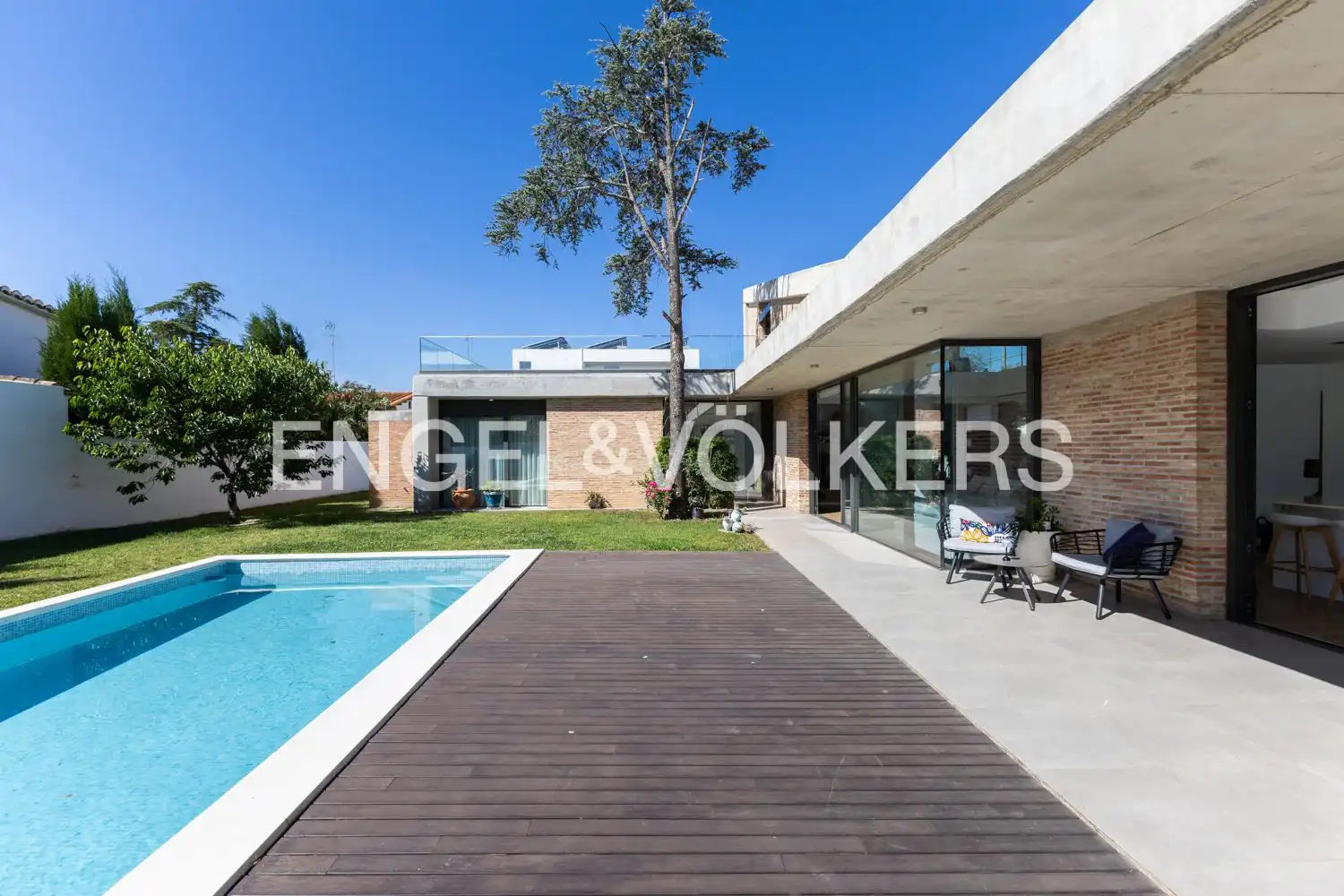 Piscina de Casa o chalet en venta en L'Eliana con Aire acondicionado, Calefacción y Jardín privado
