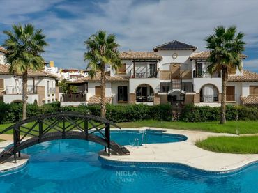 Apartment mit Pool zum Verkauf in Poligono Residencial C 5 201