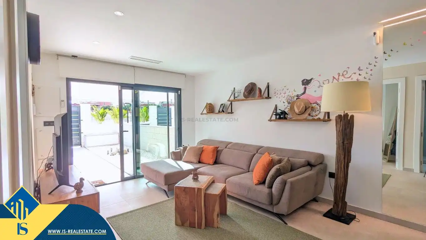 Living room of Flat for sale in Algorfa  with Terrace, Storage room and Furnished
