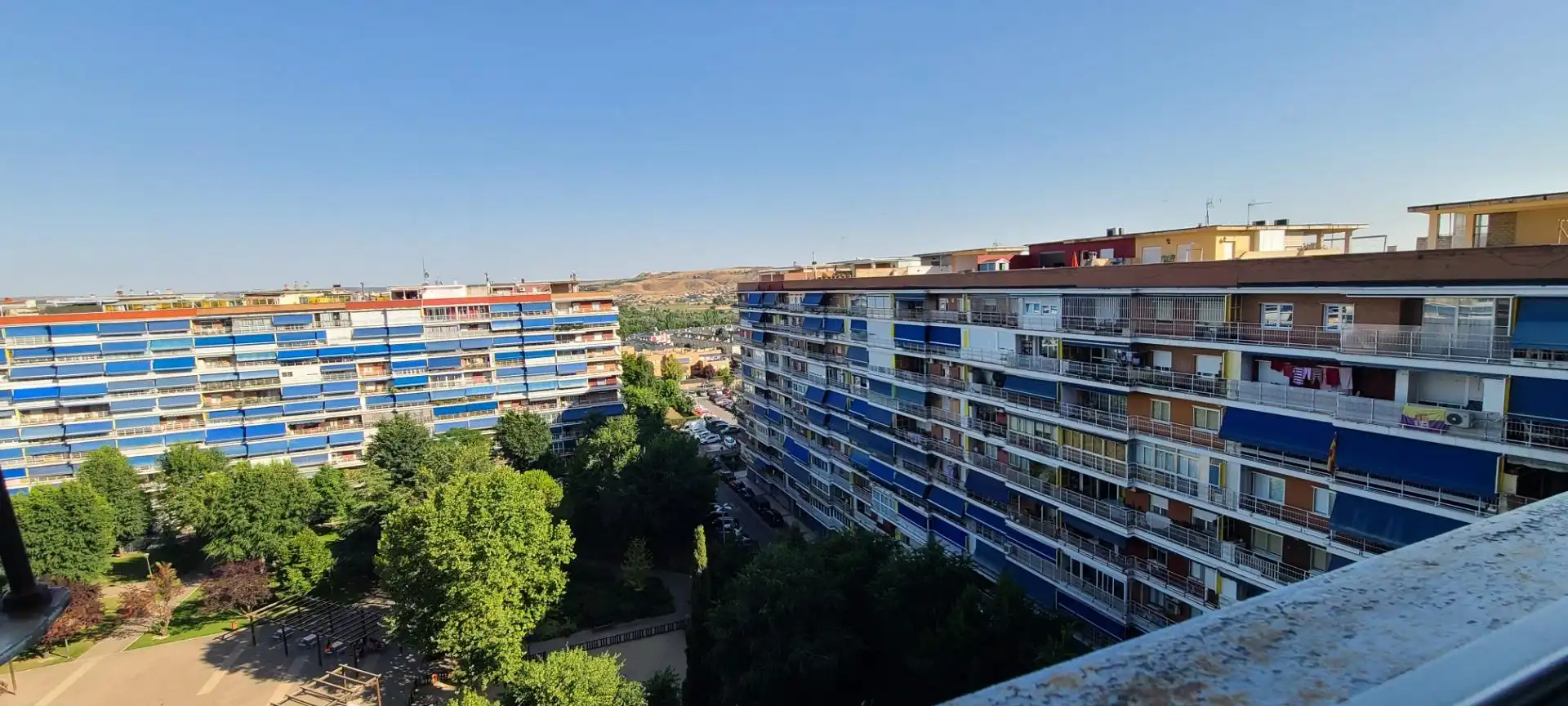 Flat with lift for sale in Parque Cataluña, imagen 4