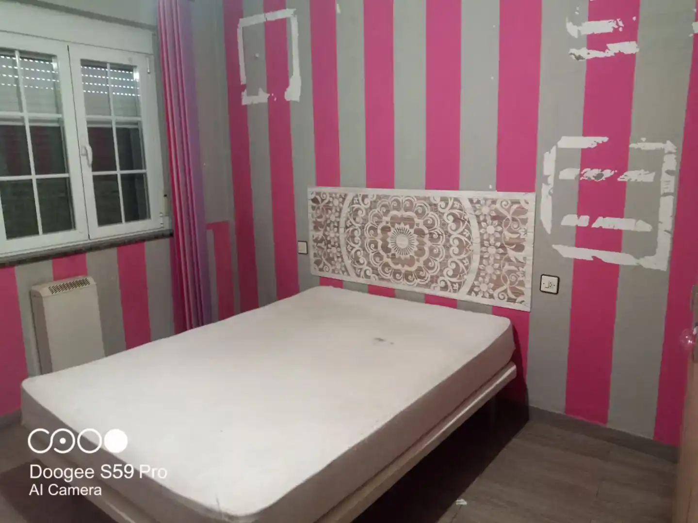 Schlafzimmer von Wohnung zur Miete in Valverde del Fresno mit Balkon