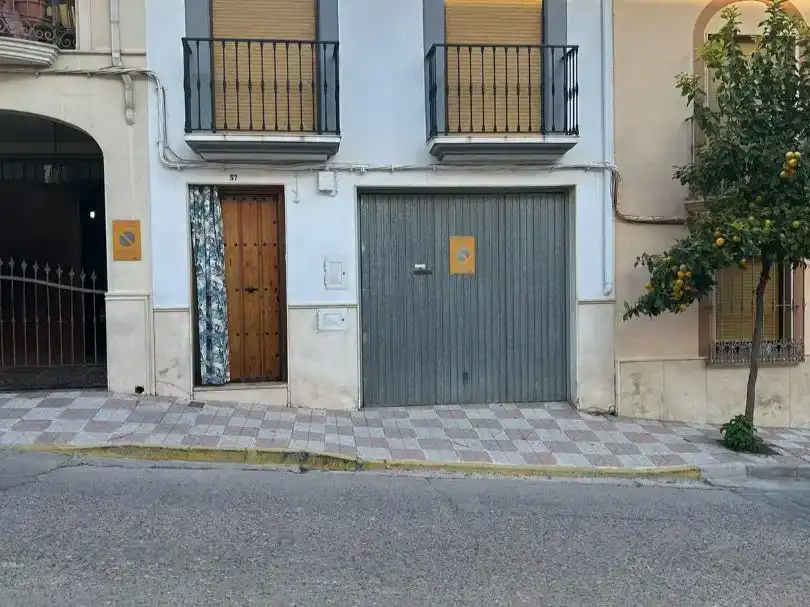 Vista exterior de Casa adosada en venta en Luque con Trastero y Balcón