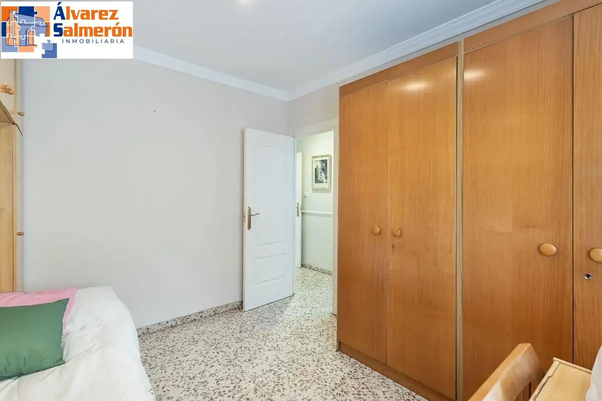 Piso con ascensor en venta en Genil, imagen 17