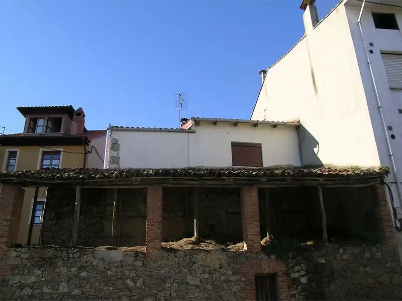 Casa rústica en venda a Celorio - Poó - Parres, imagen 2