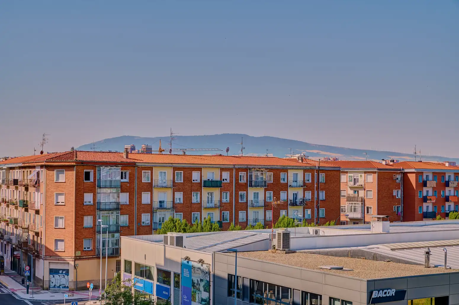 Vista exterior de Piso en venta en Ansoáin / Antsoain con Calefacción, Parquet y Trastero