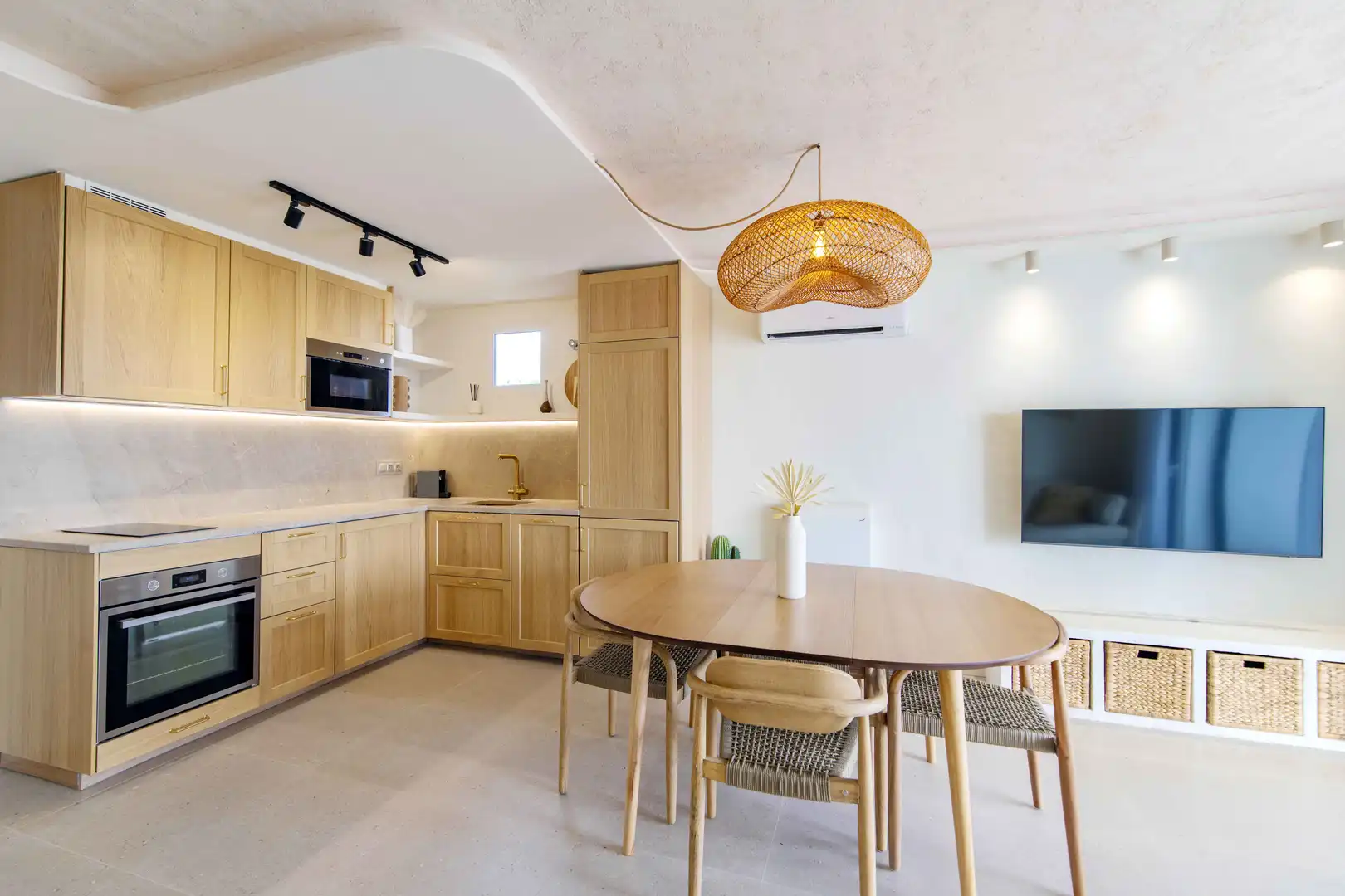 Houses for rent in Cala d'en Bosch - Serpentona