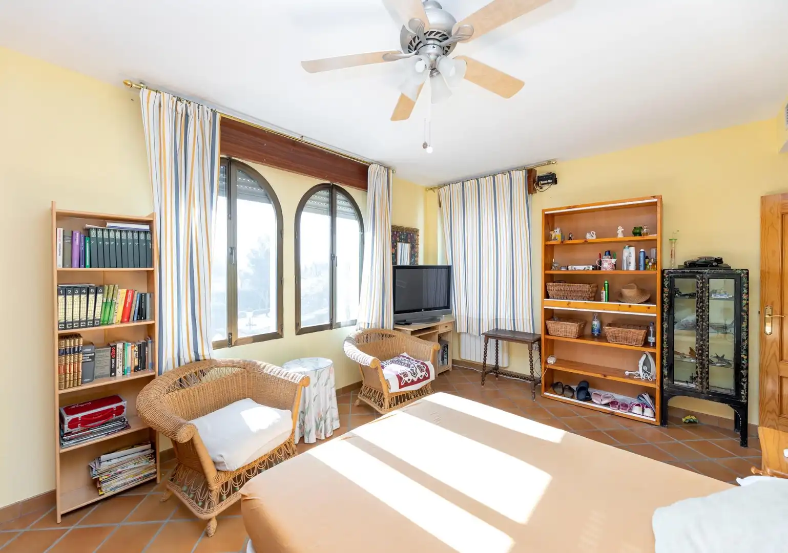 Living room of Houses for sale in Albolote  with Private garden, Terrace and Storage room