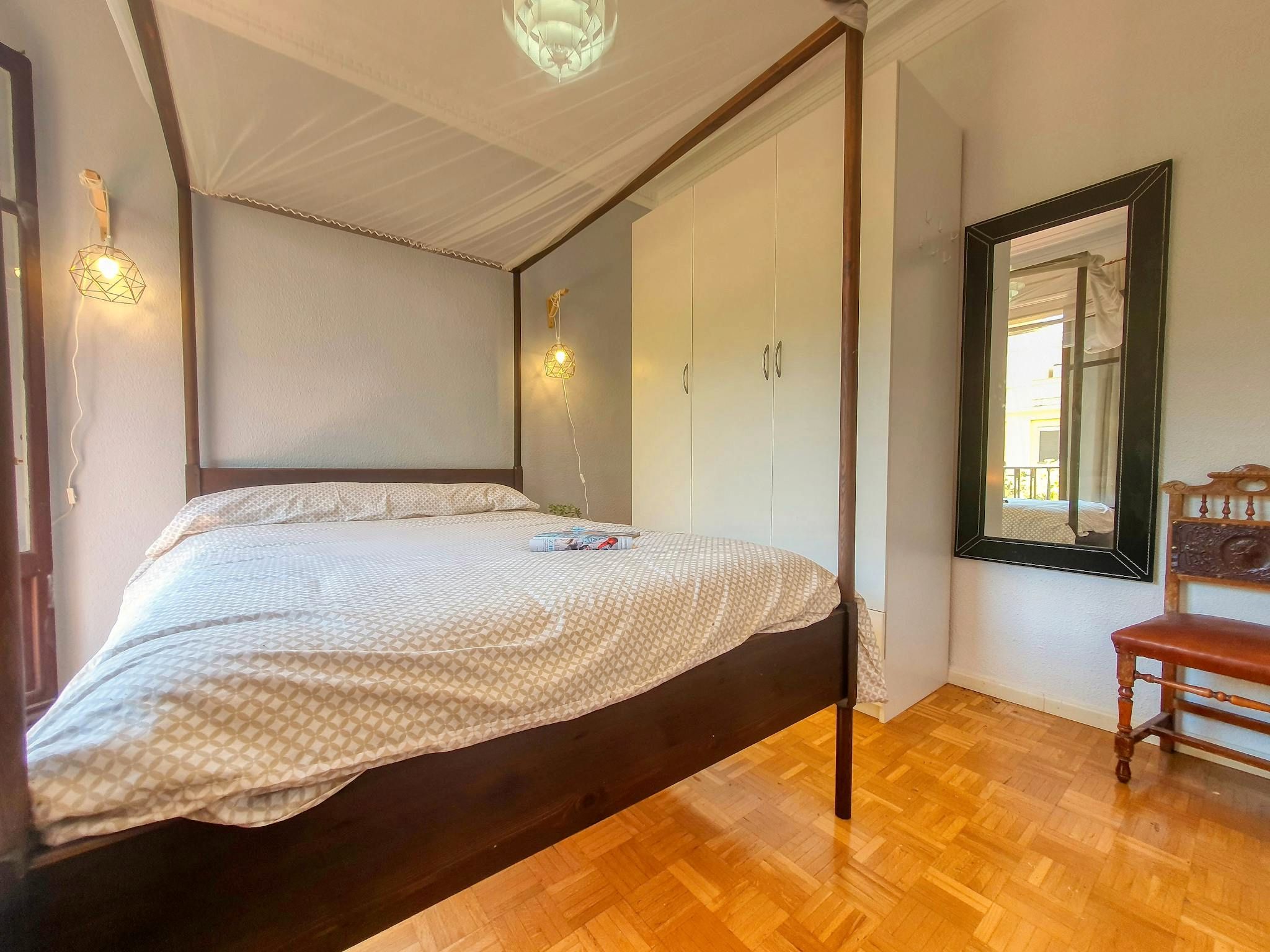 Bedroom of Flat for rent in  Madrid Capital  with Heating, Furnished and Washing machine