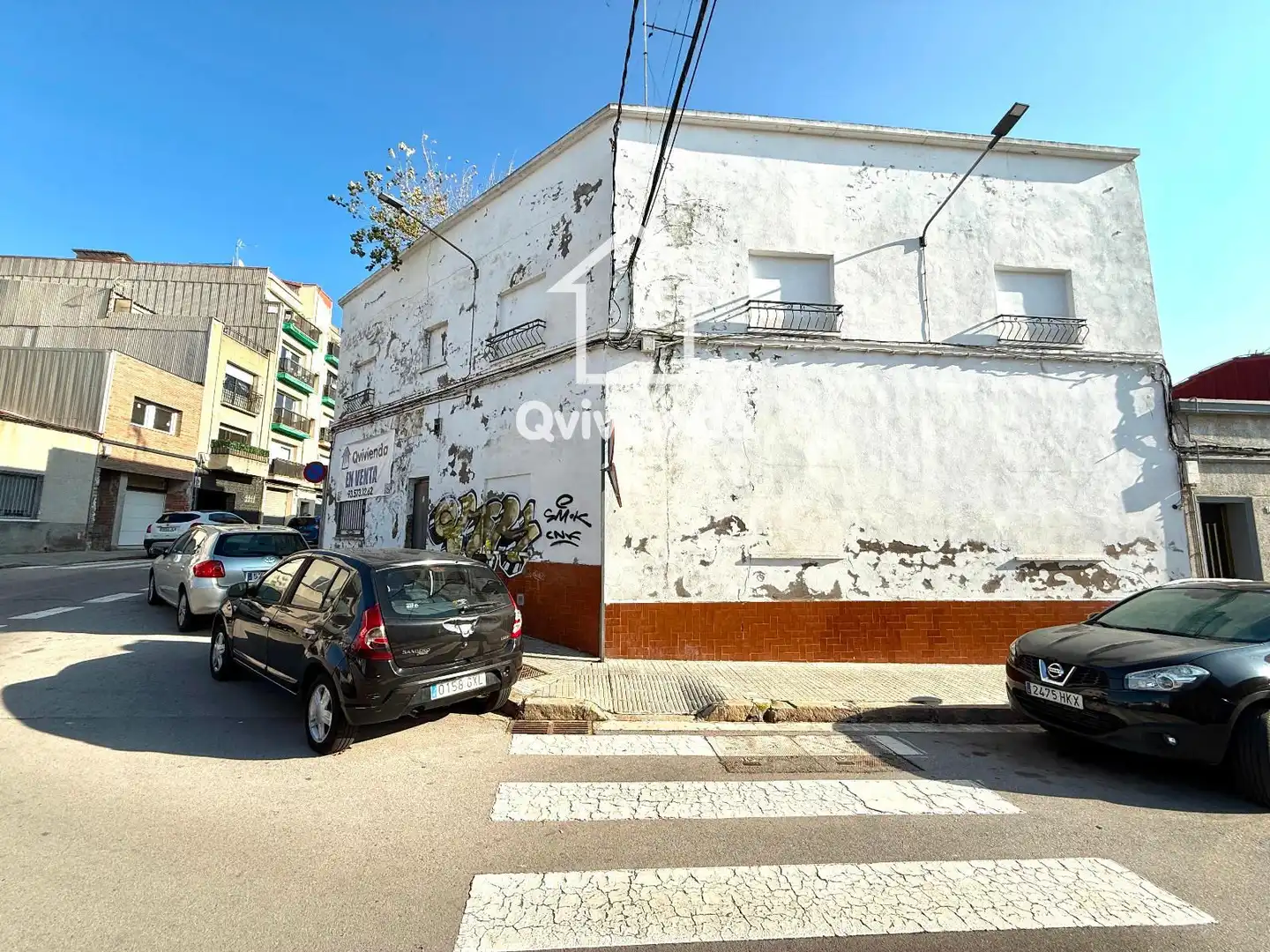 Außenansicht von Residential zum Verkauf in Terrassa