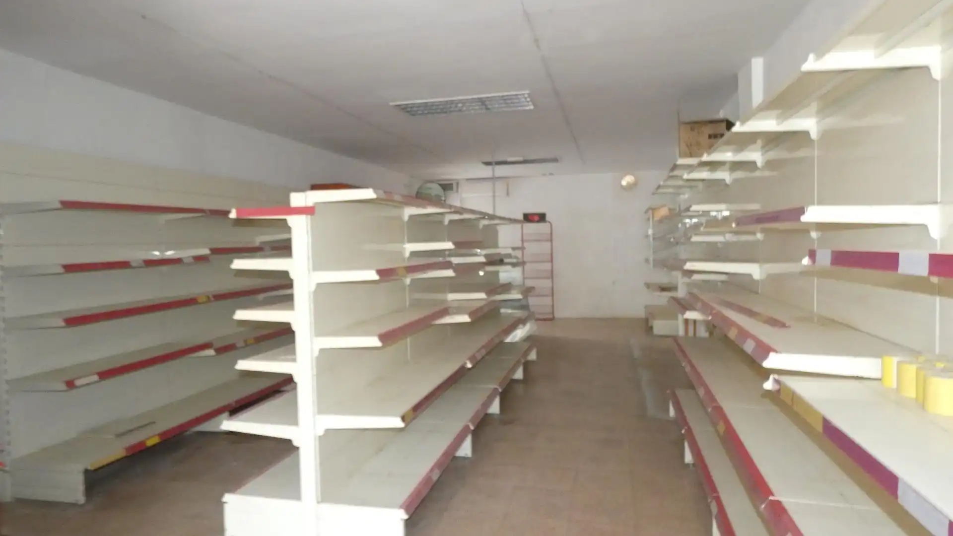 Local en venta en Monzalbarba