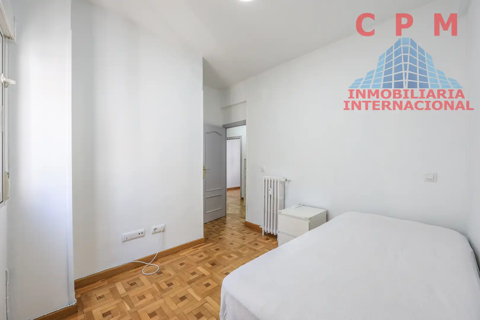 Dormitori de Pis de lloguer en Madrid amb Aire condicionat, Calefacció i Parquet