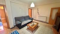 Living room of Flat for sale in Valladolid Capital  with Heating, Furnished and Oven