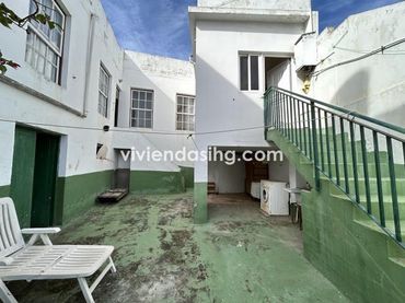 Maison avec jardin à vendre à Calle 25 de Julio 35