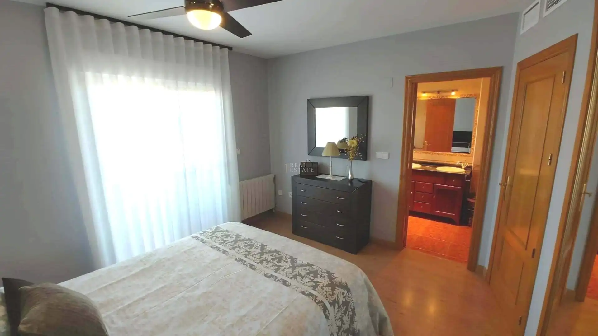 Detached homes for sale in C. Virgilio, Garres y Lages