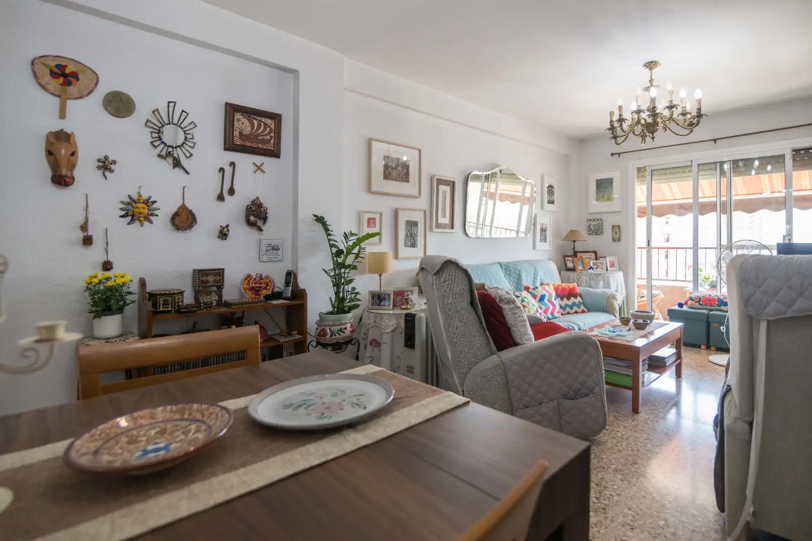 Sala d'estar de Pis en venda en Valencia amb Terrassa, Moblat i Balcó