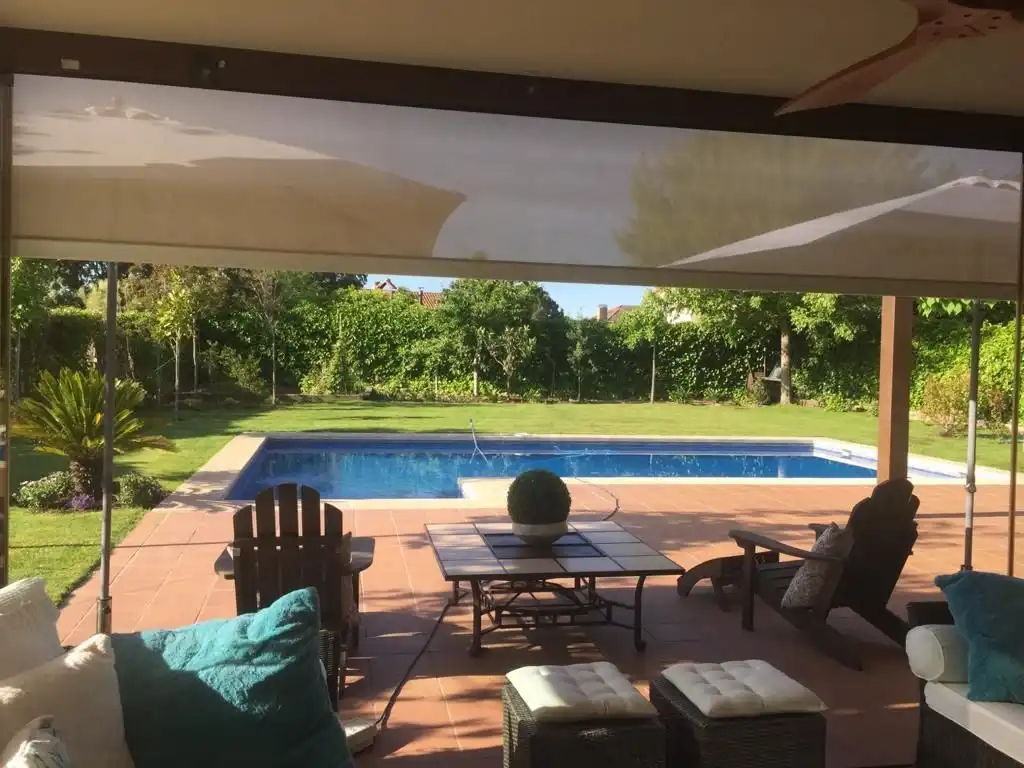 Villa con piscina in affitto a Calle Santa María del Berrocal, imagen 2