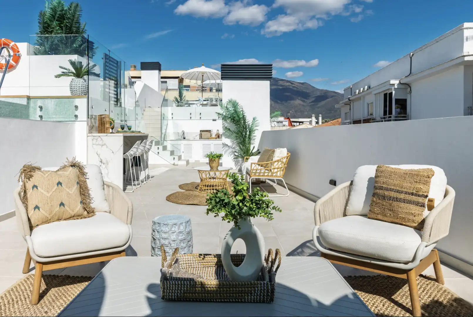 Apartamento con piscina en venta en Estepona Pueblo, imagen 16