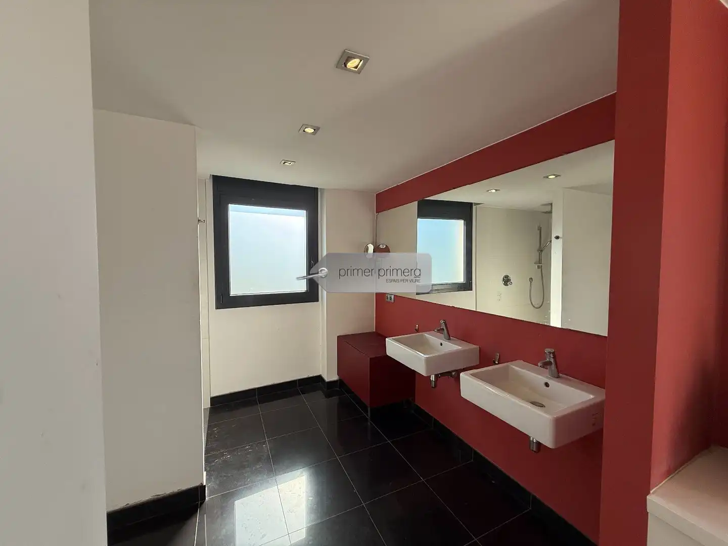 Baño de Casa o chalet en venta en Vilobí d'Onyar con Aire acondicionado, Calefacción y Jardín privado