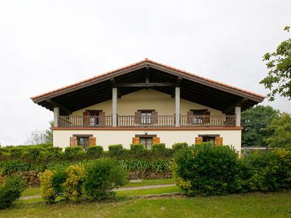 Exterior view of House or chalet for sale in Oiartzun  with Private garden, Terrace and Swimming Pool