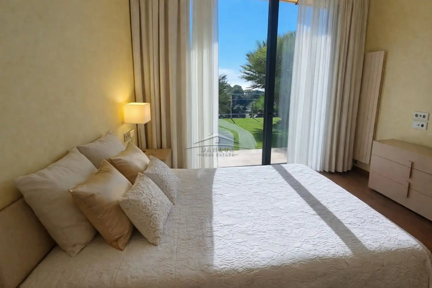 Casa o xalet en venda a AQUARIO, Santa María de Llorell