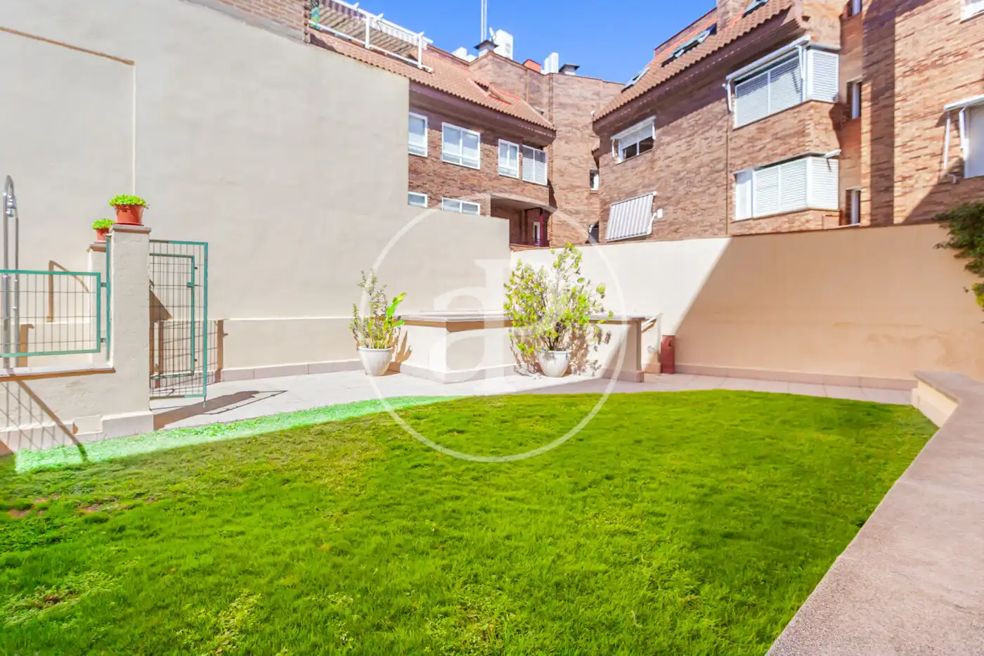 Terrace of Duplexes for sale in Madrid  with Air Conditioner, Heating and Storage room